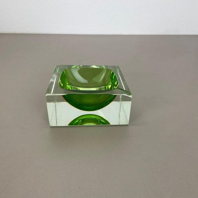 Murano Green Glass Sommerso Ashtray by Flavio Poli, 1970s For Sale - Image 12 of 16