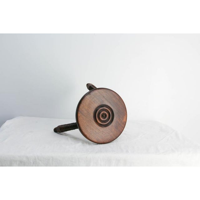 1940s Three Legs Stool Round Oak in the style of Dudouyt, France, 1950 For Sale - Image 5 of 11