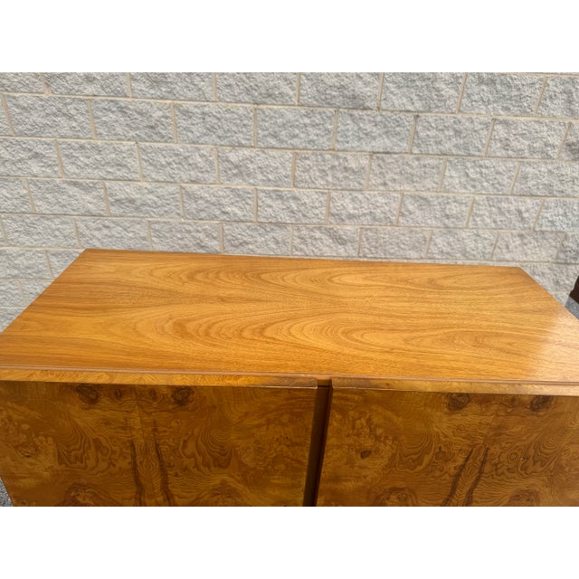 Wood 1970s Lane Mid Century Burl Wood Tall Dresser / Gentleman's Chest For Sale - Image 7 of 12