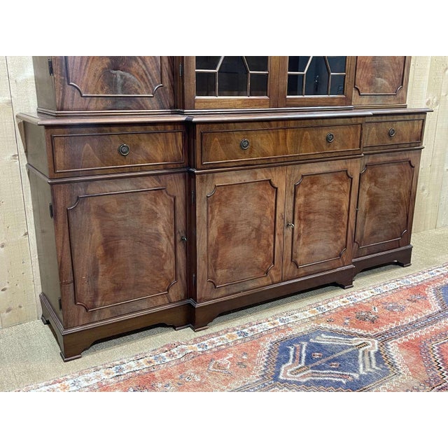 English Secretary Bookcase in Mahogany, 1970s For Sale - Image 9 of 17