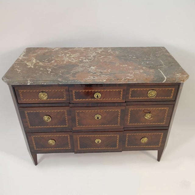 Louis XVI chest of drawers, France around 1770, rosewood on softwood veneer, the body is worked in softwood, the drawers...