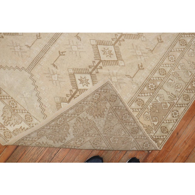 Mid 20th Century Turkish Anatolian Rug - 8'11" x 12' For Sale - Image 12 of 18