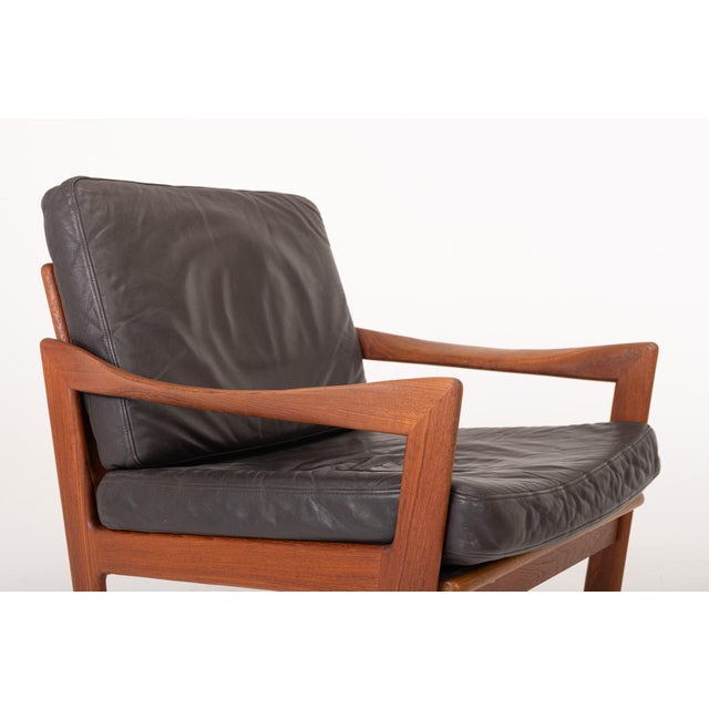 Vintage Easy Chairs by Illum Wikkelsø for Niels Eilersen, 1960s, Set of 2 For Sale - Image 10 of 12