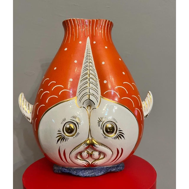 1950s Fish-Shaped Vase - Top Art - This mid-century Italian ceramic vase is a delightful blend of whimsy and...