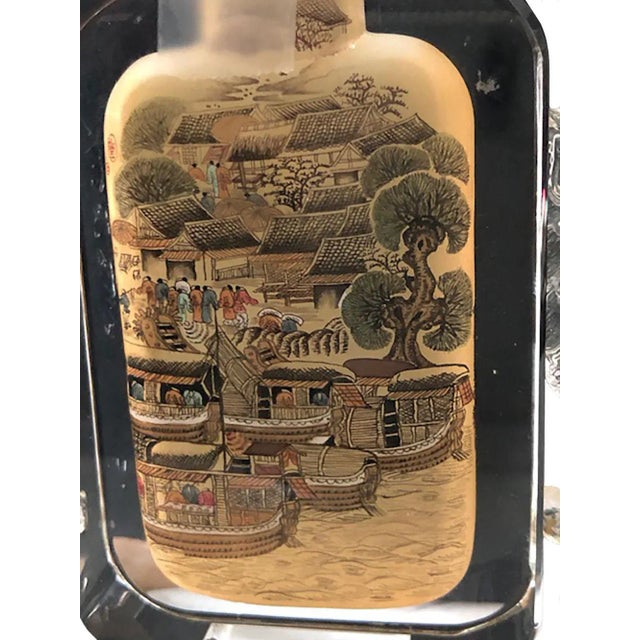 Transparent Early 20th Century Chinese Interior Painted Snuff Bottle For Sale - Image 8 of 13