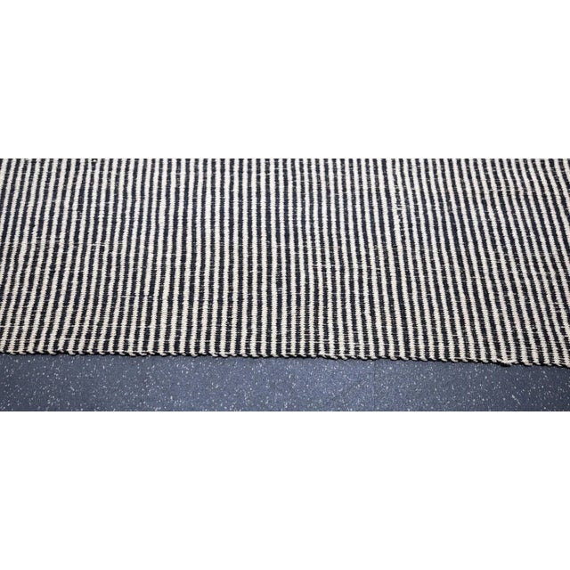 Traditional Kilim Rug 8'3'' X 11'4'' For Sale - Image 3 of 9