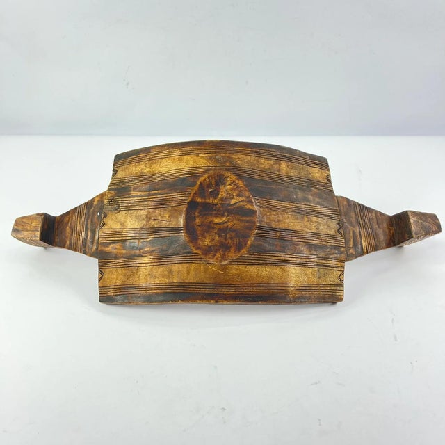Early 20th Century Mossi Serving Platter Burkina Faso MATTER COLLECTION For Sale - Image 4 of 10