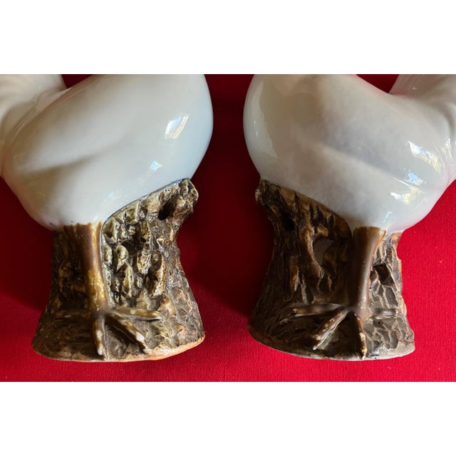 Large 18th Century Chinese Export Porcelain Cockerels or Roosters on Fitted Carved Wood Bases - a Pair For Sale - Image 11 of 13