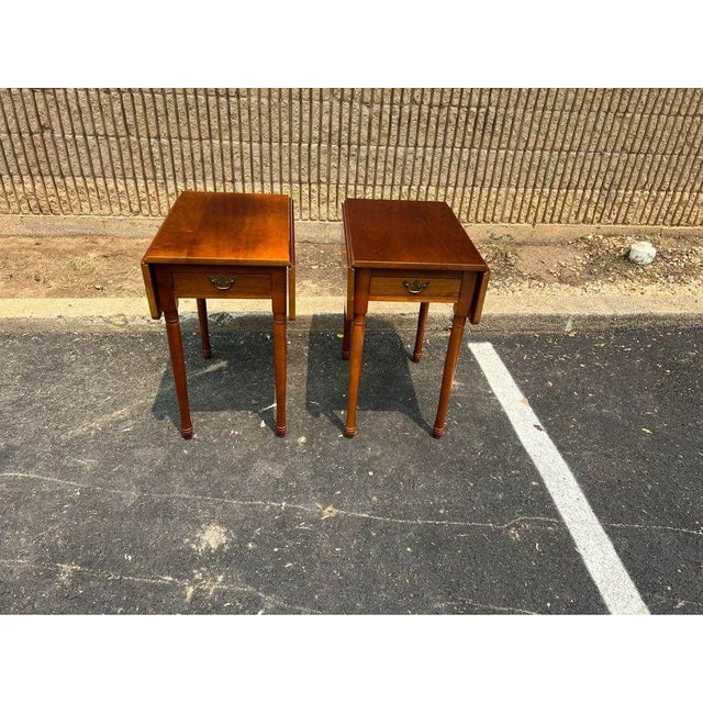 Mid 20th Century Pair of Vintage American Traditional Style Solid Cherry with 1 Drawer Pembroke Drop Leaf Tables For Sale - Image 11 of 11