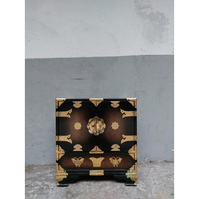 In used condition. Look to the detail pictures.