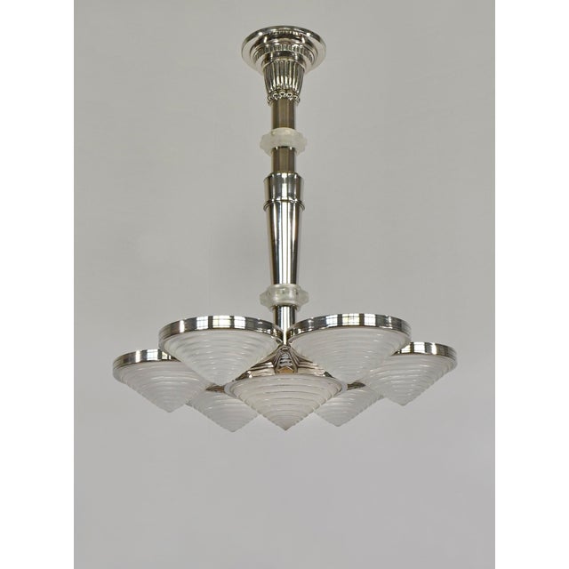 Georges Leleu A large French art deco chandelier with a modernist look by the famous Paris based company of Georges Leleu...