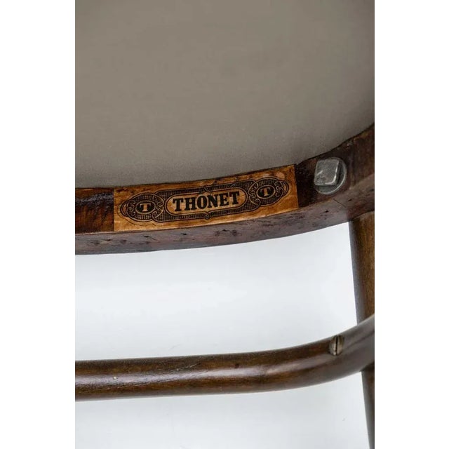 Wood Thonet Chair with Curved Wooden Armrests, Austria, 1920s For Sale - Image 7 of 8