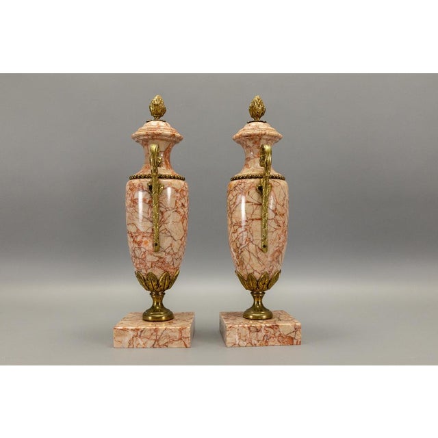 Neo-Classical French Pink Marble Urns with Bronze Mounts, 1920s, Set of 2 For Sale - Image 16 of 18