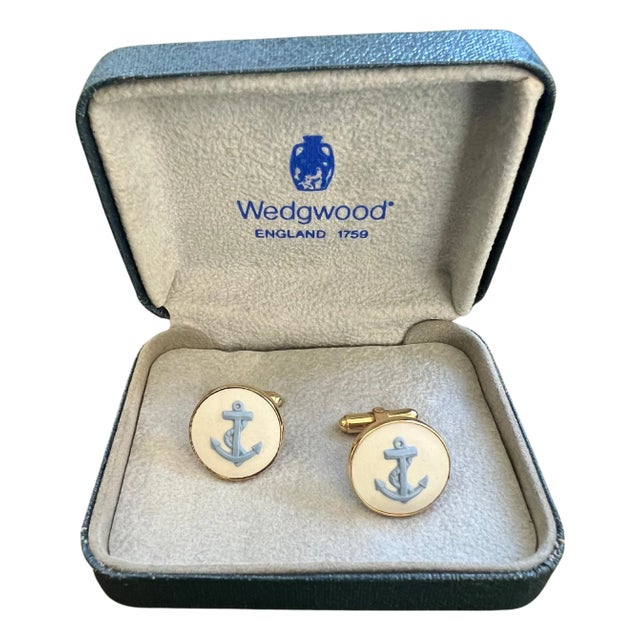 Vintage Royal British “Wedgwood” Jasper ware Gold Plated Cufflinks In Case For Sale