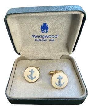 Vintage Royal British “Wedgwood” Jasper ware Gold Plated Cufflinks In Case