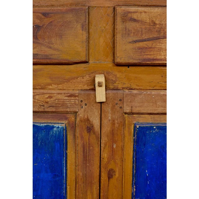 19th Century Swedish Pine Ragwork Painted Kitchen Cupboard, 1880s For Sale - Image 4 of 12