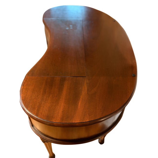 Antique Colonial MFG Co. Solid Honduras Mahogany Kidney Desk (Model 593) For Sale In South Bend - Image 6 of 9