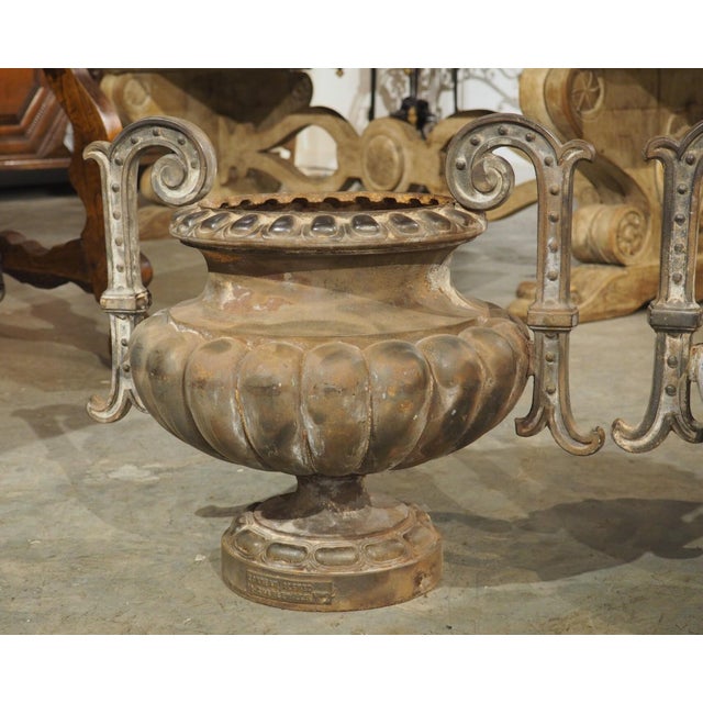 19th Century Pair of 19th Century Alfred Corneau Stamped Cast Iron Pots From France, “No. 2” For Sale - Image 5 of 18