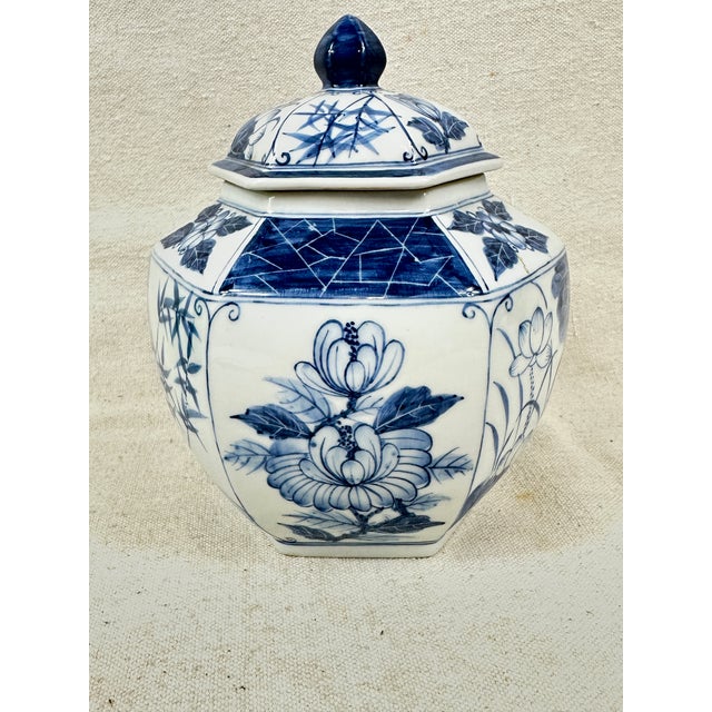 Chinese Vintage Blue & White Ginger Jar For Sale - Image 3 of 8
