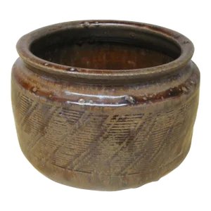 Mid 20th Century Warren McKenzie Studio Pottery Bowl Shino Glaze Exterior Design