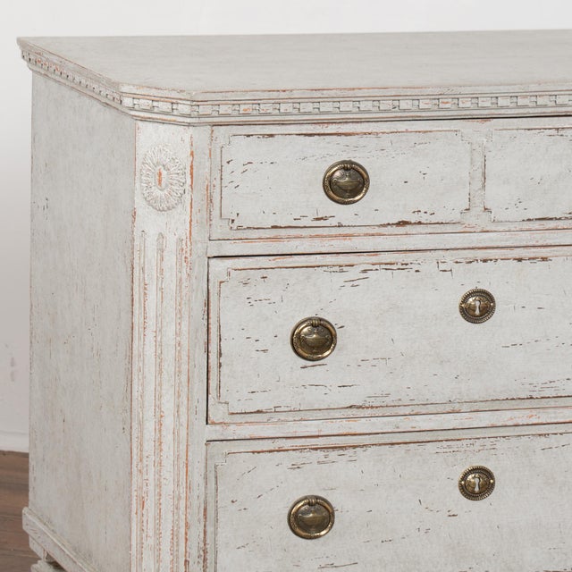 Pair of 19th Century Swedish Gustavian Chests of Three Drawers For Sale - Image 6 of 12