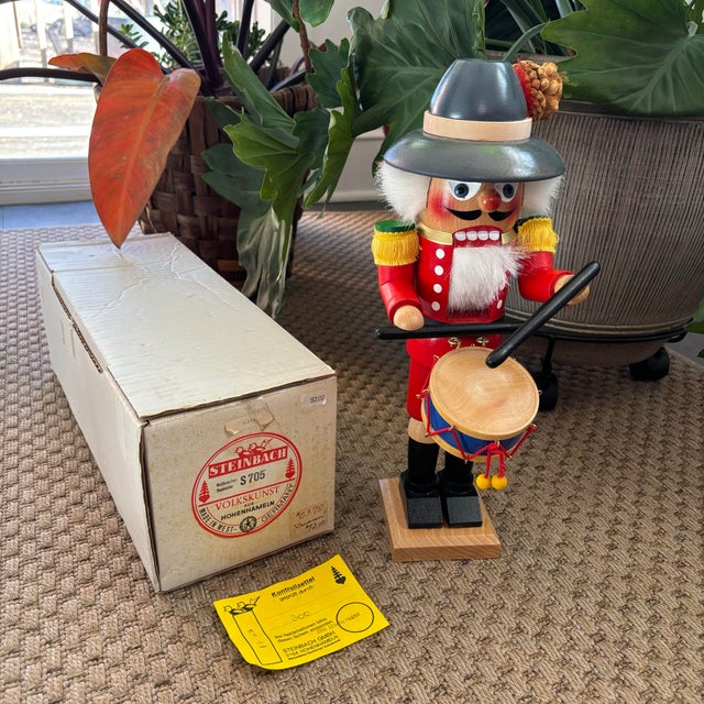 'Dummer Boy' large wooden nutcracker figure in original box from the famous Steinbach Volkskunst of Hohenhameln, Germany....