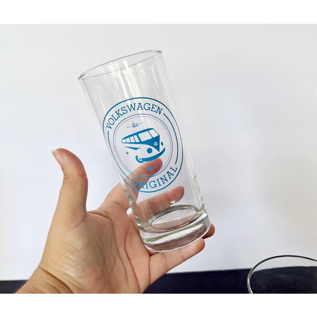 Mid-Century Modern Vintage Volkswagen Bus Drinking Glasses | Set of 2 | Volkswagen Original Ets 49 | Blue Vw Transporter Design | 6"| Rare Retro Barware For Sale - Image 3 of 6