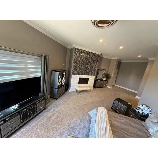 I’m selling this 6 piece bedroom set from Aico, designed by Michael Amini in collaboration with Jane Seymour. It’s in...