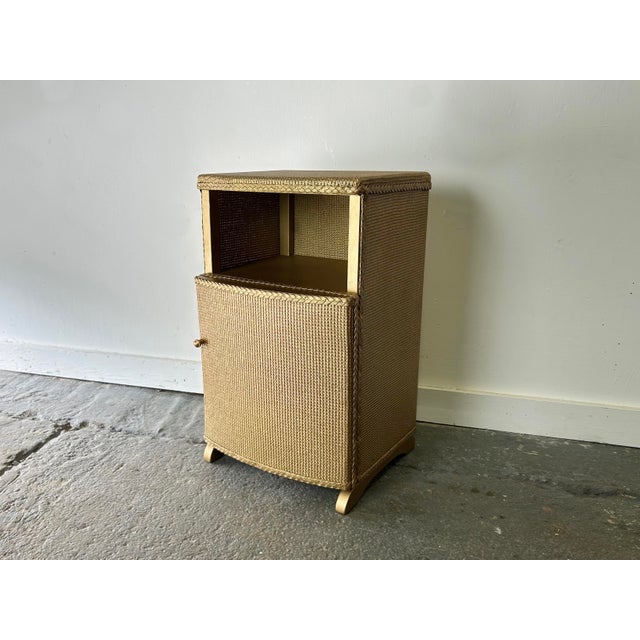 Vintage Bedside Cabinet in Champagne Gold Woven Fibre from Lloyd Loom, 1940s For Sale - Image 11 of 11