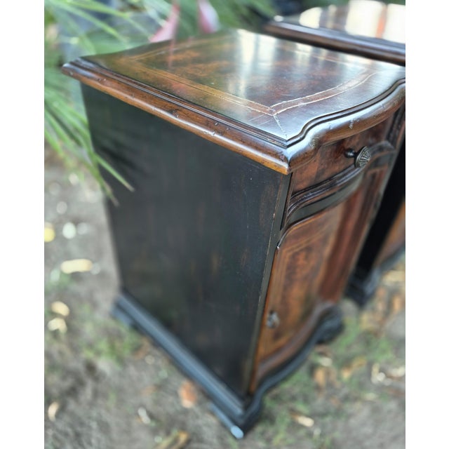 Hooker Furniture Hooker Furniture Grandover European Traditional Chairside Chests / Nightstands - A Pair For Sale - Image 4 of 11