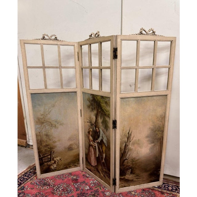 Light Yellow Louis XVI Three-Panel Screen with Romantic and Landscape Decorations, 1930s For Sale - Image 8 of 10
