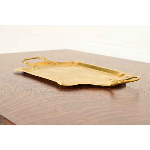 Early 20th Century Liberty & Co. Style English Arts & Crafts Hammered Brass Handled Serving Tray For Sale - Image 5 of 11