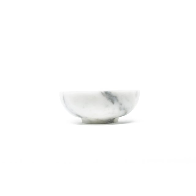Rice bowl in white Carrara marble, extracted and processed in Italy. You have a 100% made in Italy product. Each piece is...