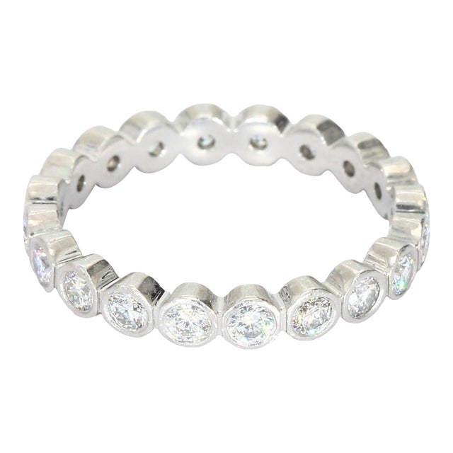 Platinum Band Ring With 0.06ct F/Vs2 Diamonds Size 4.25 For Sale