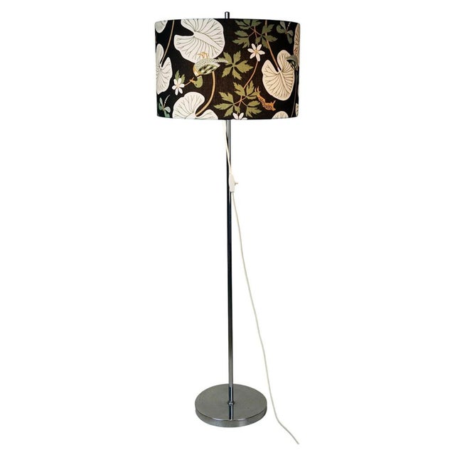 Black Mid-Century Modern Austrian Chrome Floor Lamp with Adjustable Shade, 1970s For Sale - Image 8 of 8