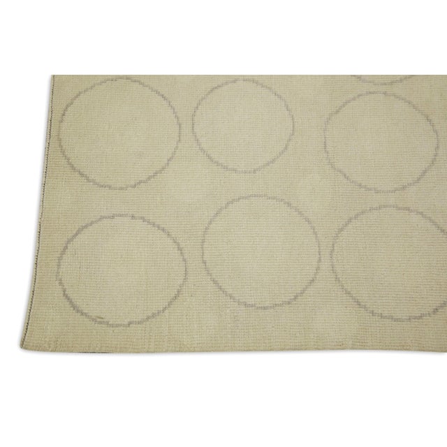 Modern Early 21st Century Cream Geometric Design Handwoven Wool Turkish Oushak Rug 3' X 4'8" For Sale - Image 3 of 6