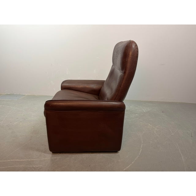 Mid-Century Modern Mid-Century Model DS-50 Lounge Chair in Brown Leather from de Sede, Switzerland, 1970s For Sale - Image 3 of 11