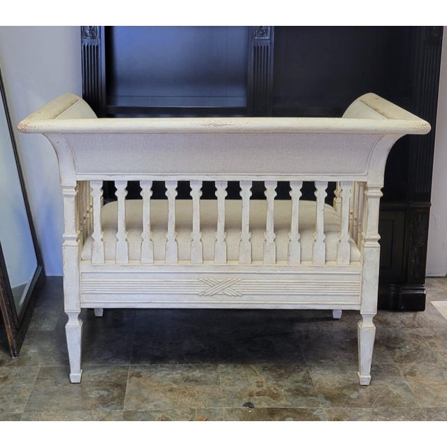 Theodore Alexander French Provincial Painted Wraparound Settee For Sale In Raleigh - Image 6 of 8