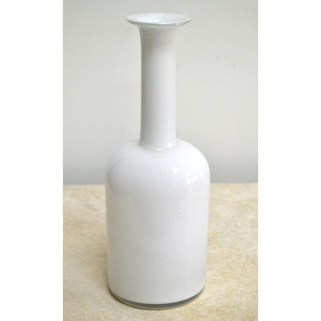 1960s Otto Brauer Danish Modern Hand Blown Gulv Vase Art Glass by Holmegaard For Sale In Miami - Image 6 of 9