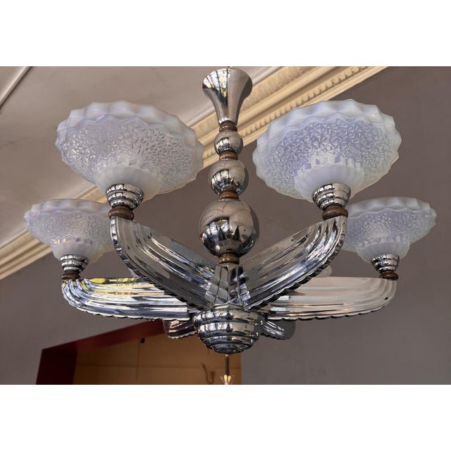 Art Deco Opalescent Glass and Nickel-Plated Bronze Chandelier by Jean Gauthier for Petitot & Ezan, France, 1935 For Sale - Image 10 of 18
