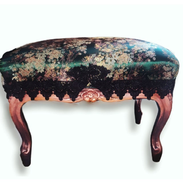 Late 19th Century The Jade Aviary Chair and Ottoman | the Verdant Society Collection For Sale In Salt Lake City - Image 6 of 12