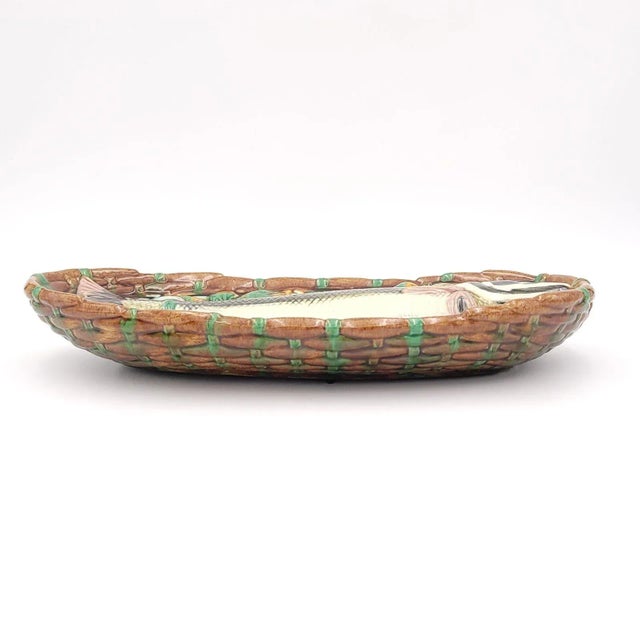 Late 19th Century Minton Majolica Fish in Tray, England Circa 1870 For Sale - Image 5 of 9