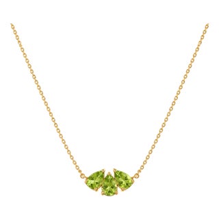 Dainty Peridot Cluster Necklace | August Birthstone Necklace | Dainty Stackable Everyday Necklace For Sale