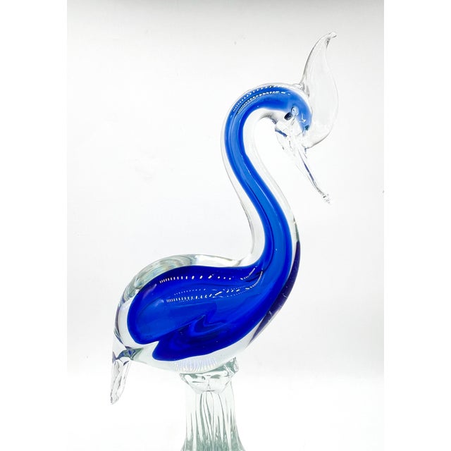 Large Vintage Cobalt Blue Murano-Style Art Glass Crested Bird Sculpture – Hollywood Regency / Coastal For Sale - Image 11 of 12