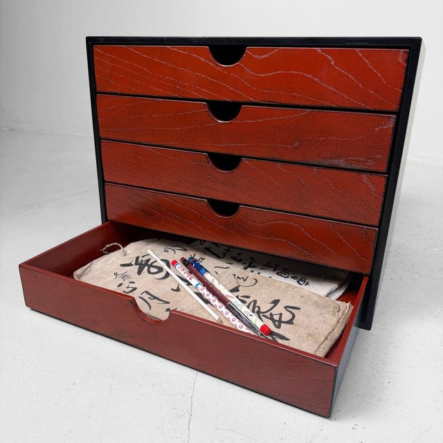 1980s Japanese Lacquered Filing Cabinet with Five Drawers, 1980s For Sale - Image 5 of 11