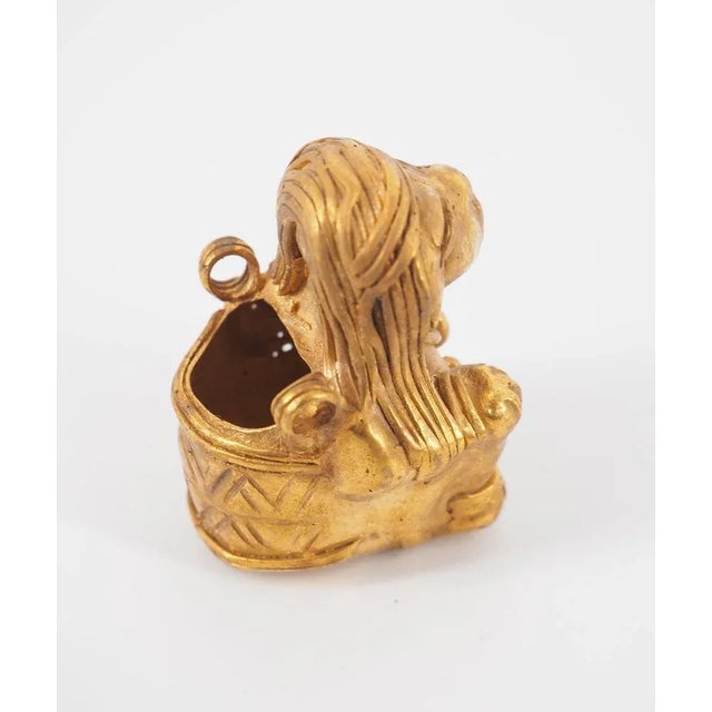 Colombian Taïrona Tumbaga Statuette of Sage For Sale - Image 5 of 9