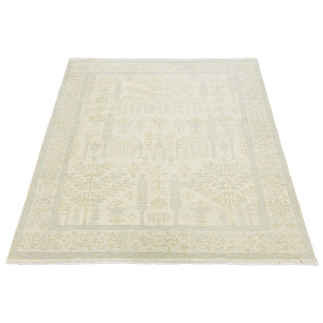 Modern Modern Oushak Style Hand-Knotted Wool Area Rug – Pale Ivory & Soft Sage 9x12 For Sale - Image 3 of 10
