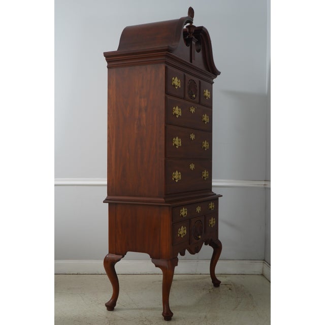 Age: c1993 Details: #24 Finish Dovetailed Drawer Construction High Quality Construction Queen Anne Legs & Pad Feet Solid...