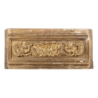 Carved Element in Gilded Wood For Sale