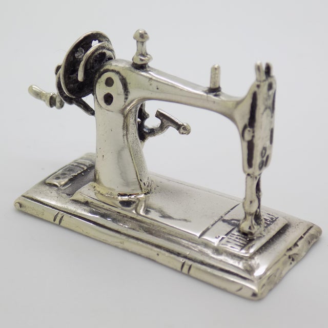 1970s Vintage Italian Handmade Genuine Silver Sewing Machine Figurine Miniature, Made in Tuscany (Italy) For Sale - Image 5 of 9